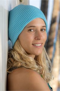 BERRETTO A DOPPIO SPESSORE STILE OVERSIZE